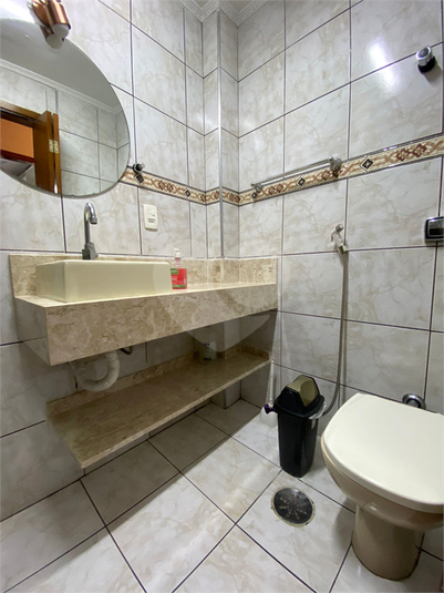 Foto REO1094181