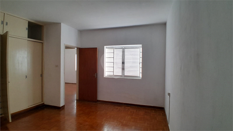 Foto REO1094188