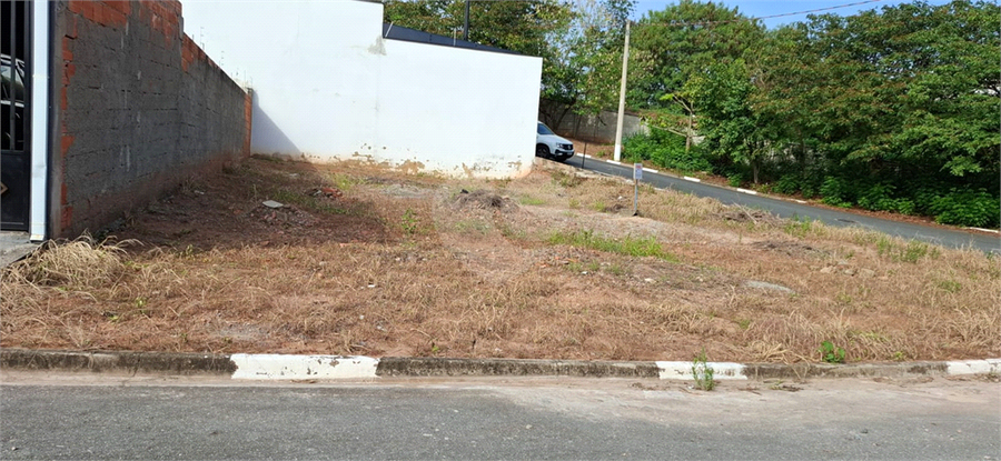 Foto REO1094191