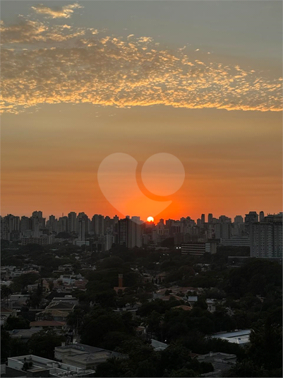 Foto REO1094194