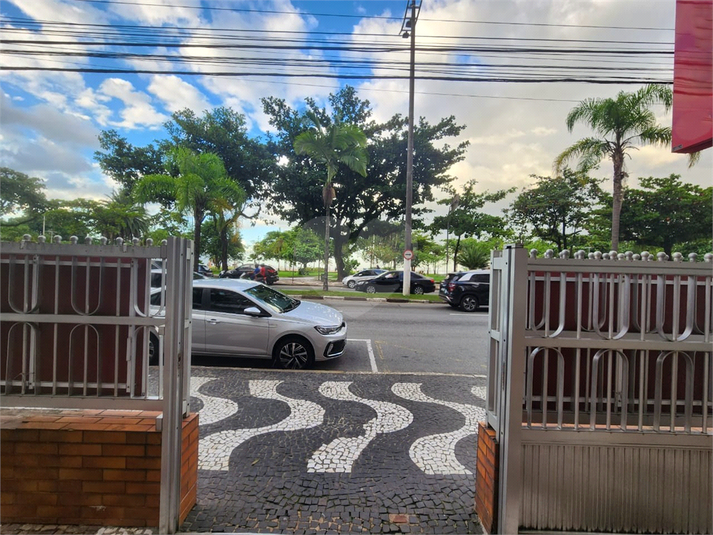 Foto REO1094197