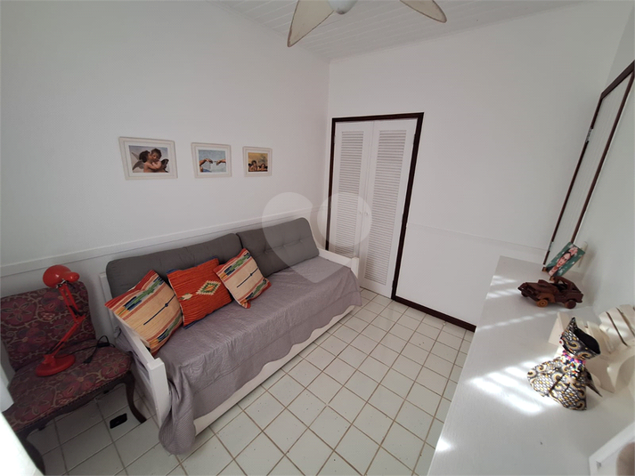 Foto REO1094198
