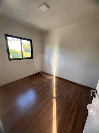 Foto REO1094214