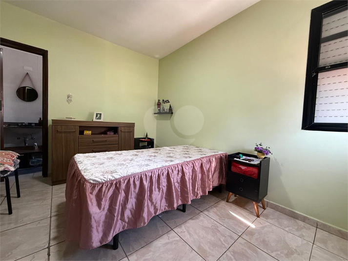 Foto REO1094224