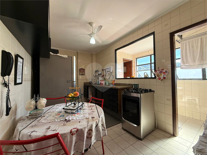 Foto REO1094224