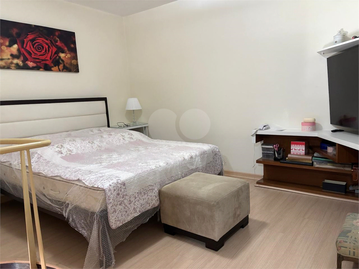 Foto REO1094227
