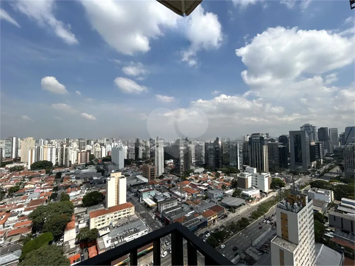 Foto REO1094229