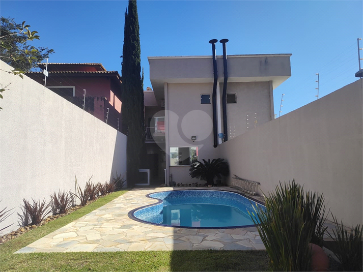 Foto REO1094231