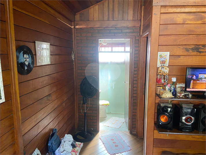 Foto REO1094238