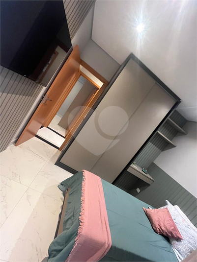 Foto REO1094247