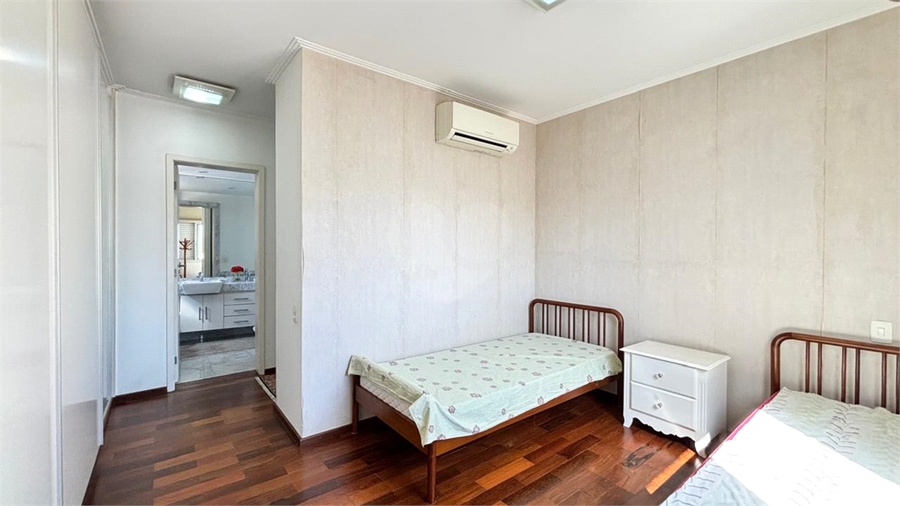 Foto REO1094254
