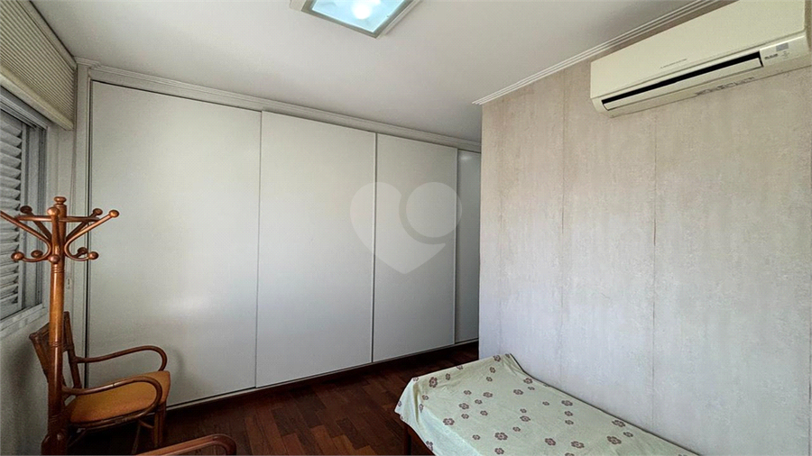 Foto REO1094254