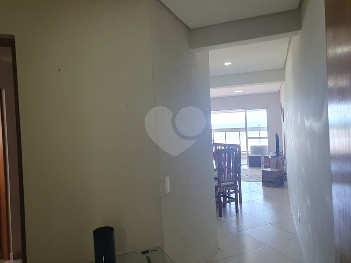 Foto REO1094274