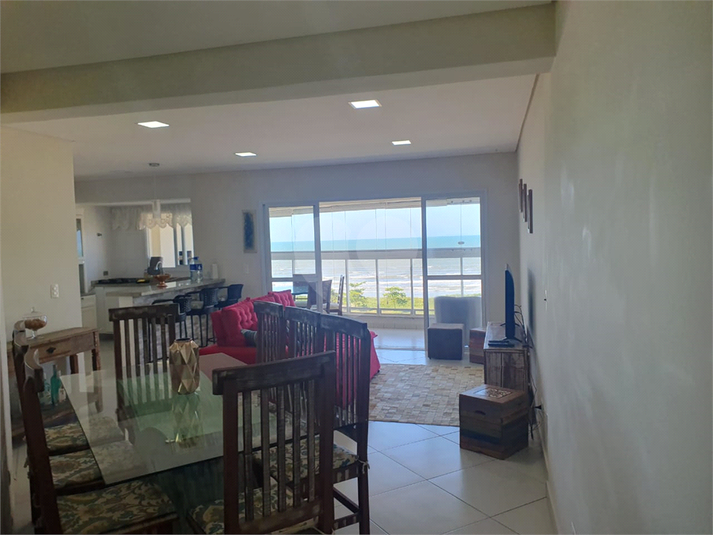 Foto REO1094274