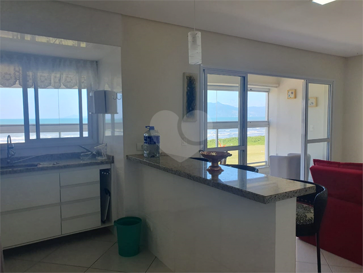 Foto REO1094274