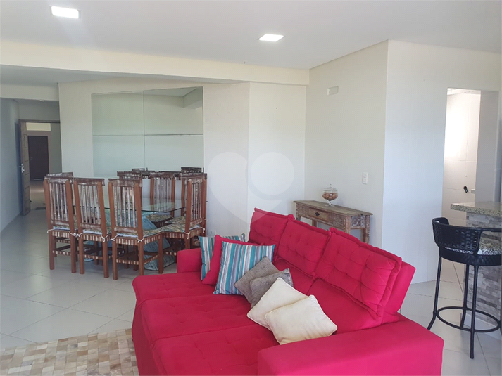 Foto REO1094274