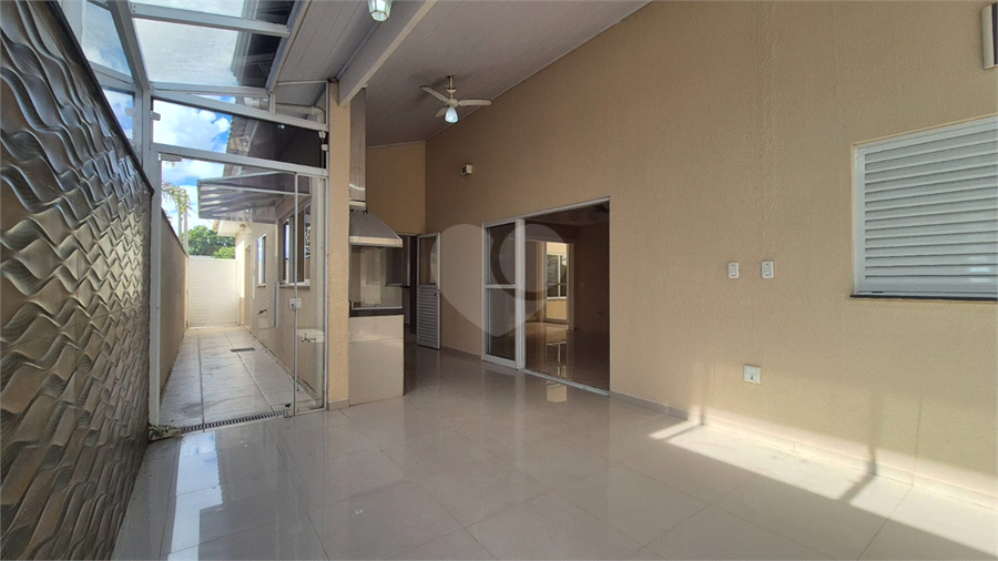 Foto REO1094292