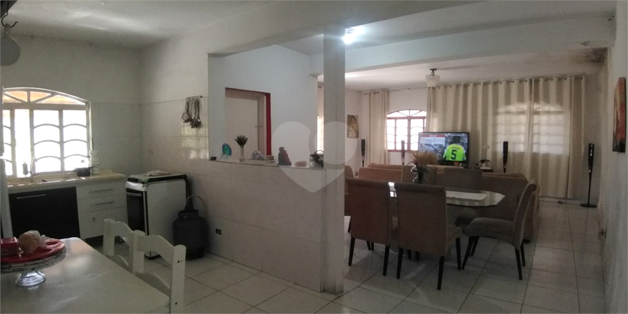 Foto REO1094295