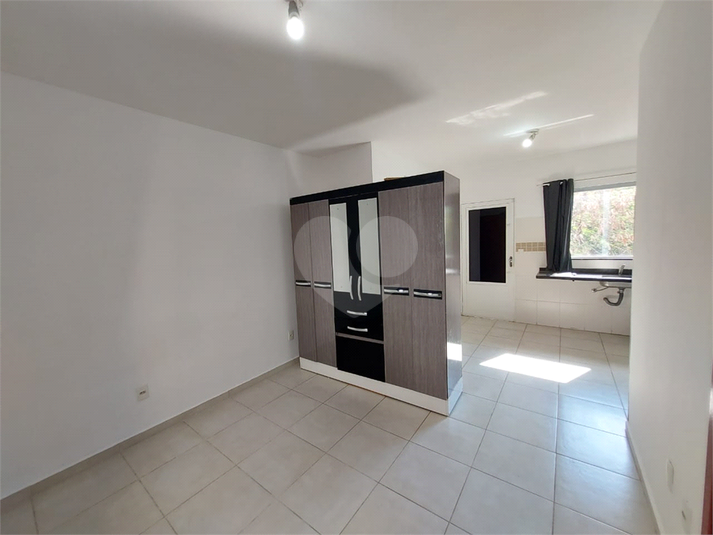 Foto REO1094308