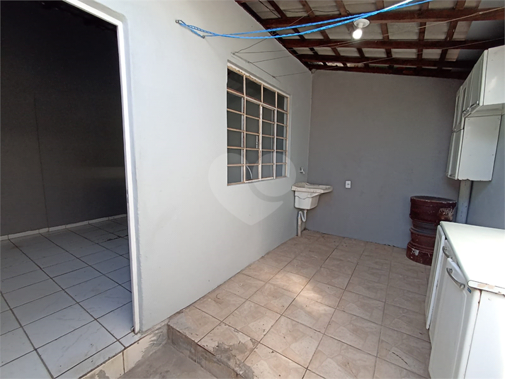 Foto REO1094313