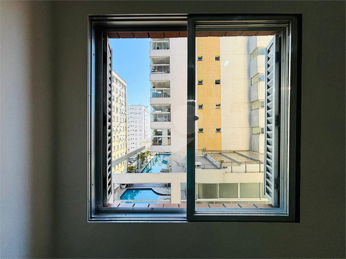 Foto REO1094317