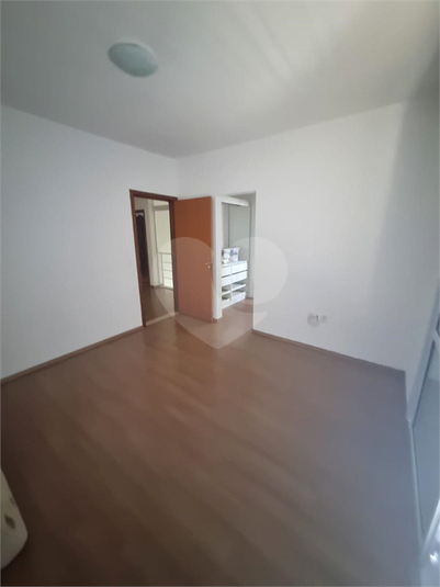 Foto REO1094319