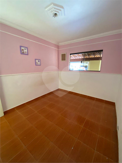 Foto REO1094320