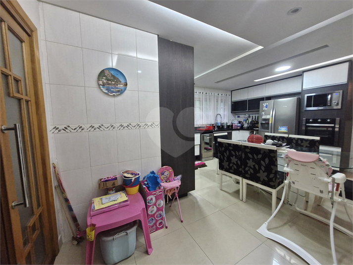 Foto REO1094324