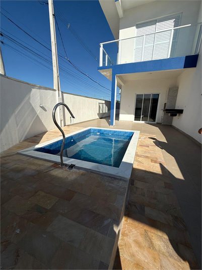 Foto REO1094330
