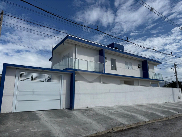 Foto REO1094330