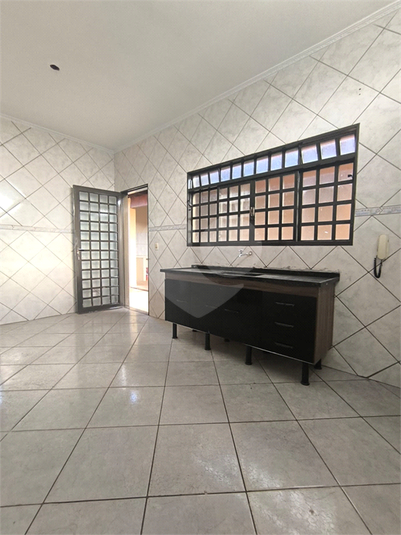 Foto REO1094334
