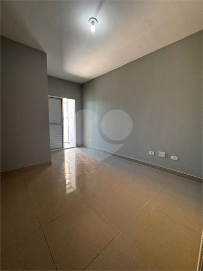Foto REO1094345