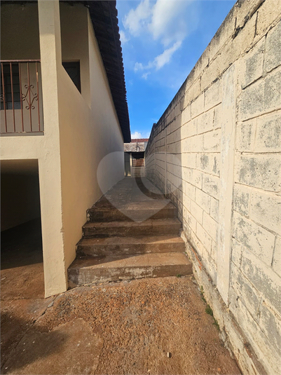 Foto REO1094346