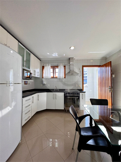 Foto REO1094347