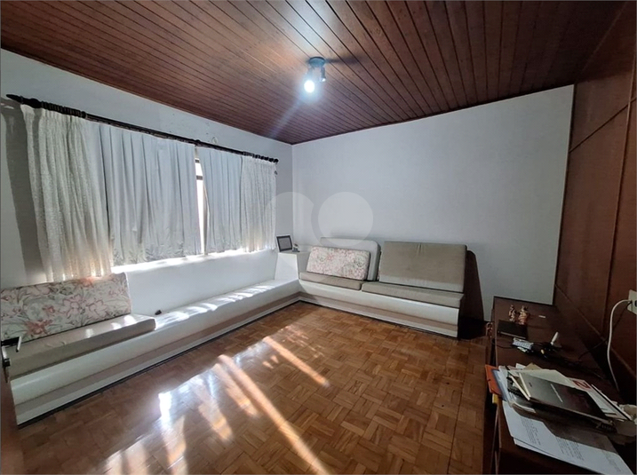 Foto REO1094348