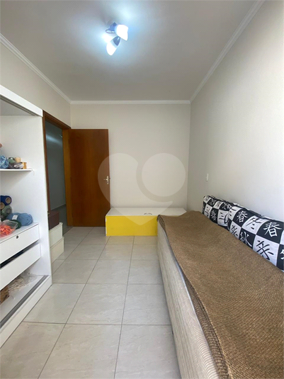 Foto REO1094349