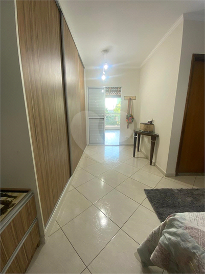 Foto REO1094349
