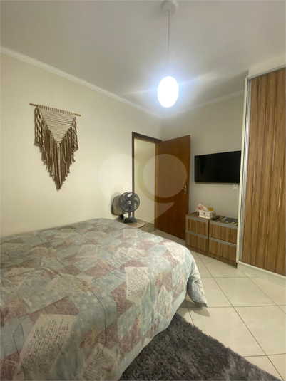 Foto REO1094349