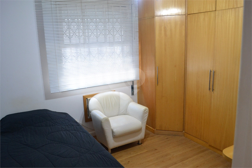 Foto REO1094357