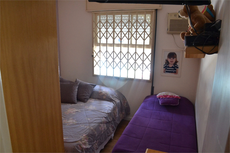 Foto REO1094357