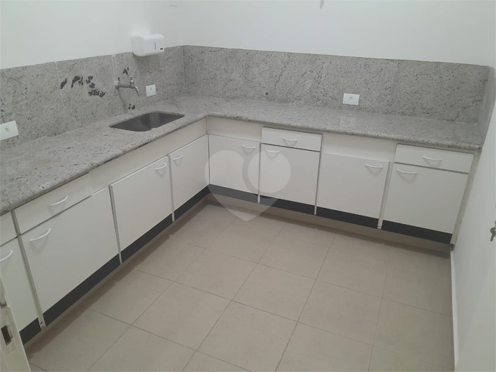 Foto REO1094360