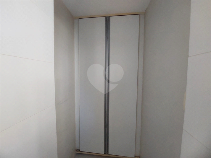 Foto REO1094368