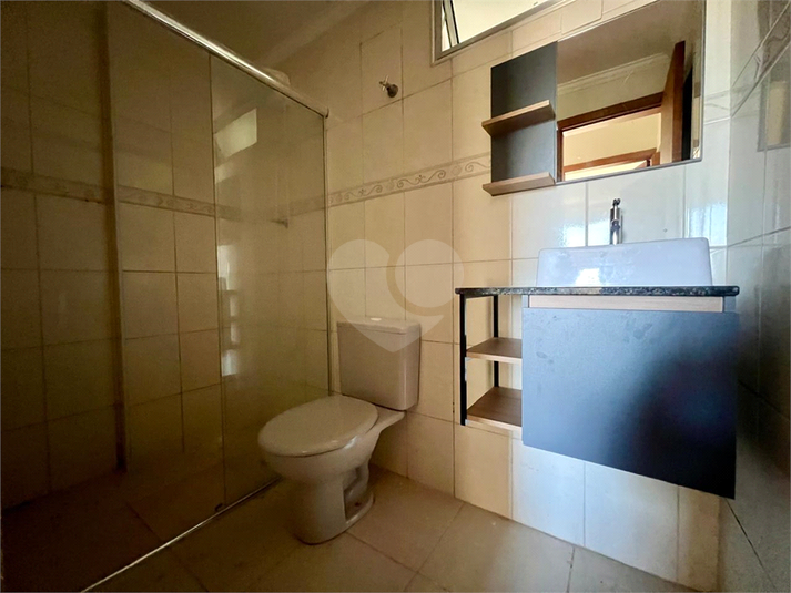 Foto REO1094377