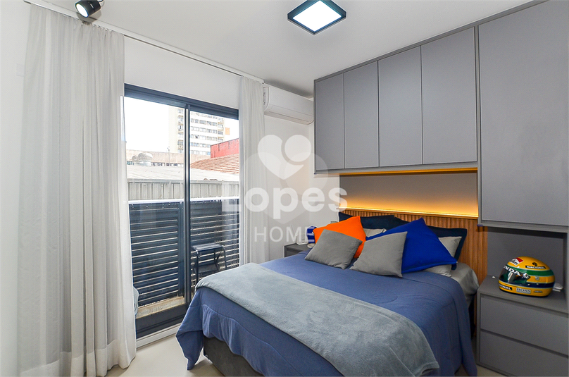 Foto REO1094379
