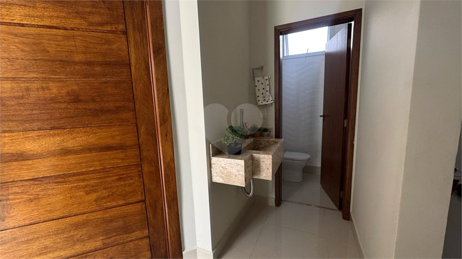 Foto REO1094380