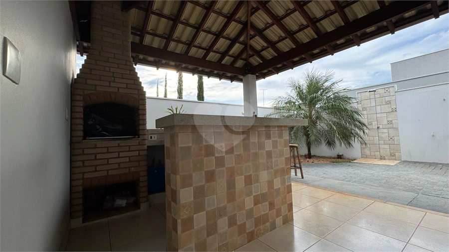 Foto REO1094380
