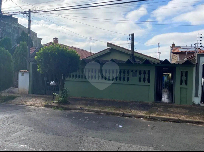 Foto REO1094390