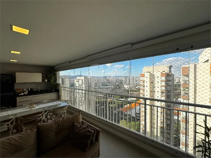 Foto REO1094391