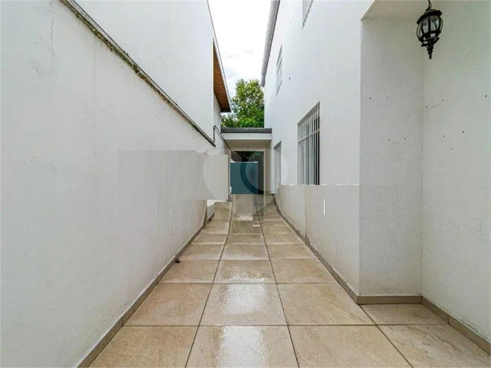 Foto REO1094395