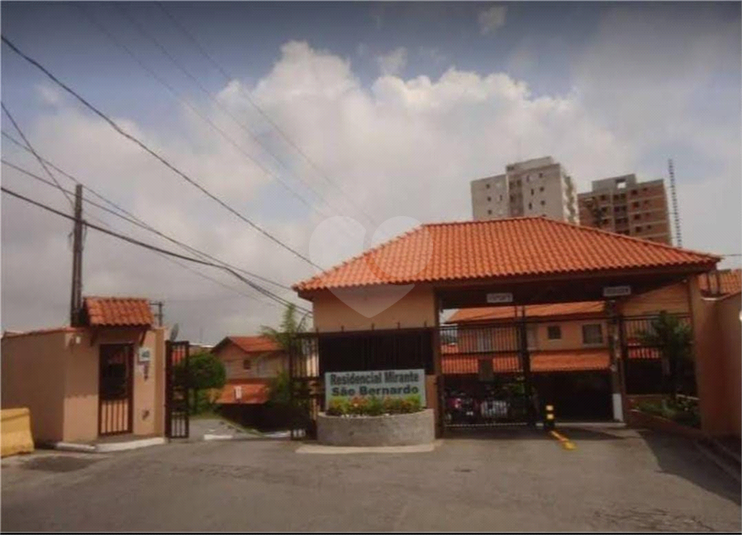 Foto REO1094398